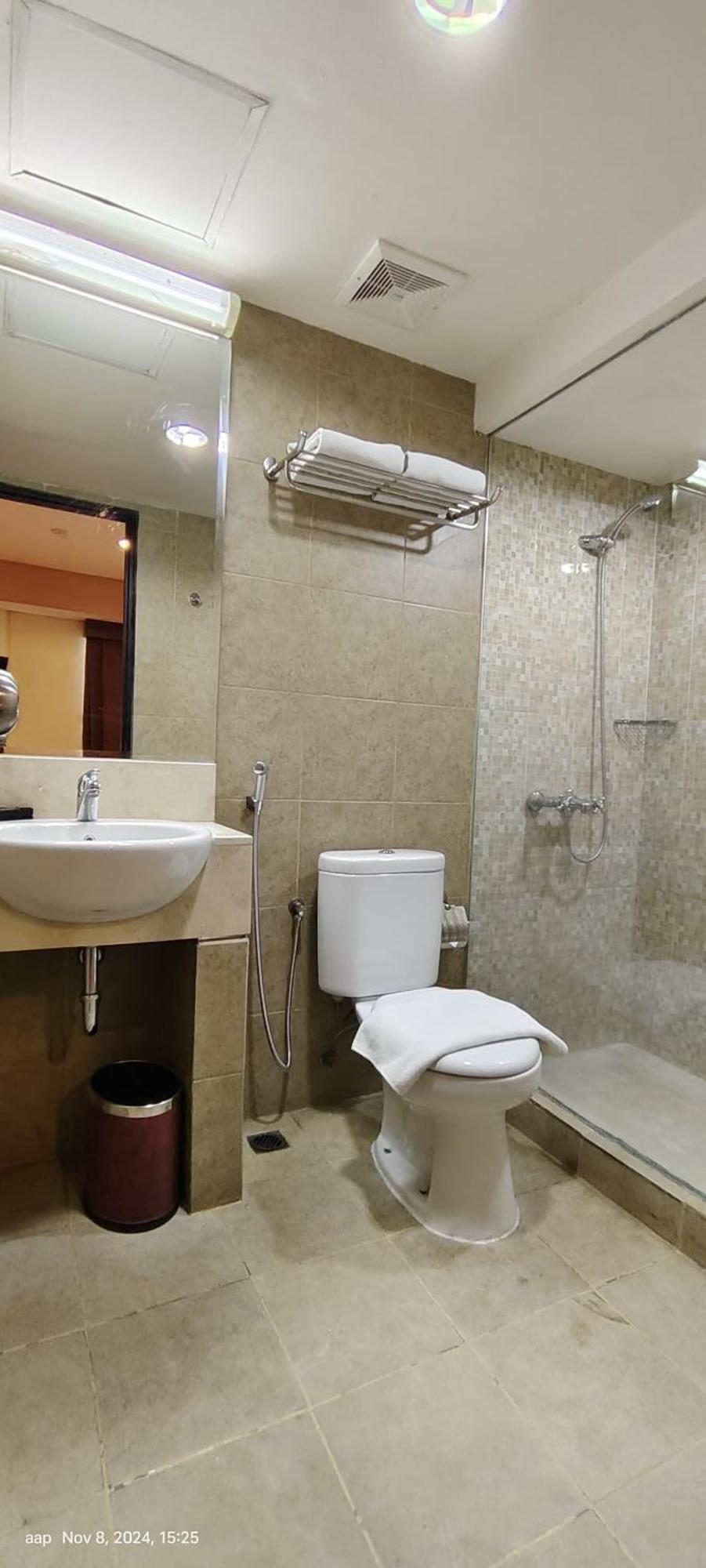 Nemuru Grand Serpong Panunggangah Exterior photo